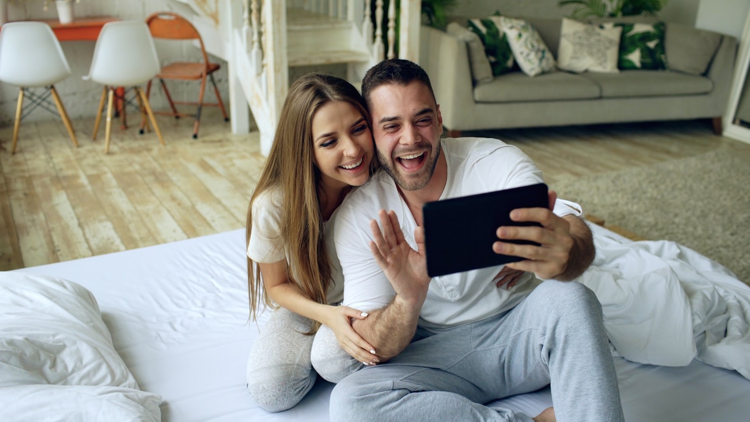 Jak zaprojektować idealne zaproszenie w nowoczesnym stylu?